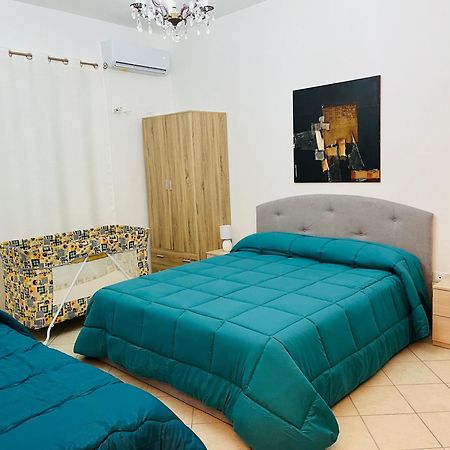 Holiday Home Castle Salemi - Casa Vacanze ภายนอก รูปภาพ