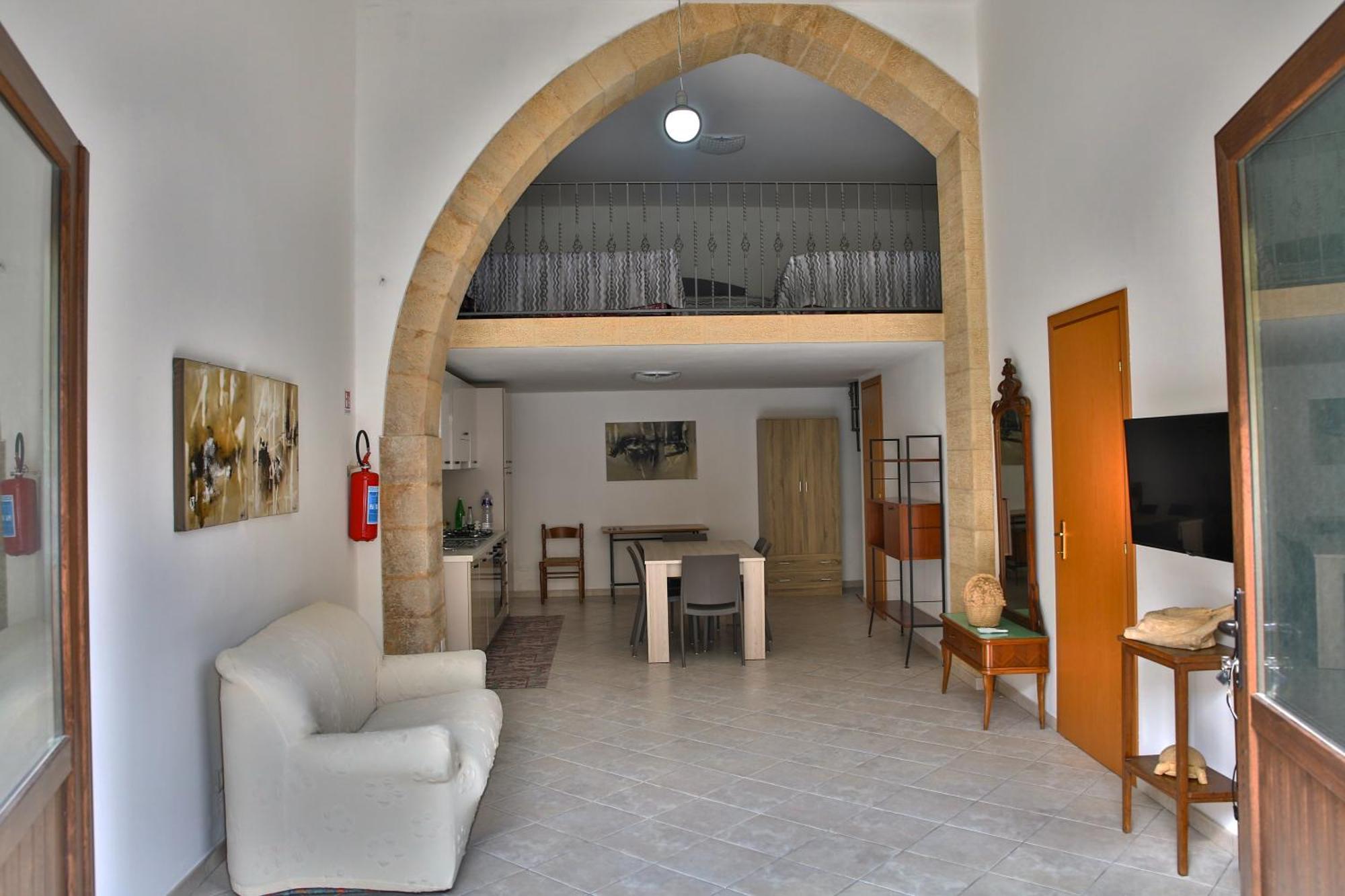 Holiday Home Castle Salemi - Casa Vacanze ภายนอก รูปภาพ